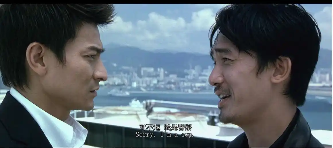 "无间道失败版"?男子考上香港警队被举报藏武器且参加示威,被终止聘用