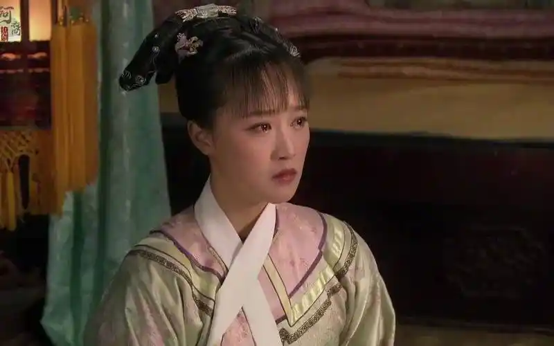 《甄嬛传》拍到一半,蓝盈莹的一个"缺点",让郑晓龙几乎崩溃_角色_表演