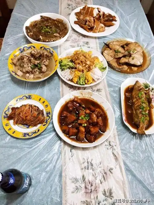 原创五一家宴400元做了8道菜嫂子饭店里花800也没这么实惠美味