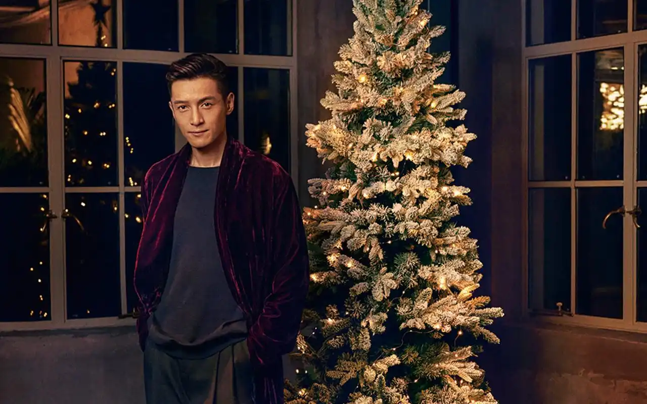 胡歌圣诞节主题写真图片桌面壁纸高清大图预览1920x1200_大陆明星下载