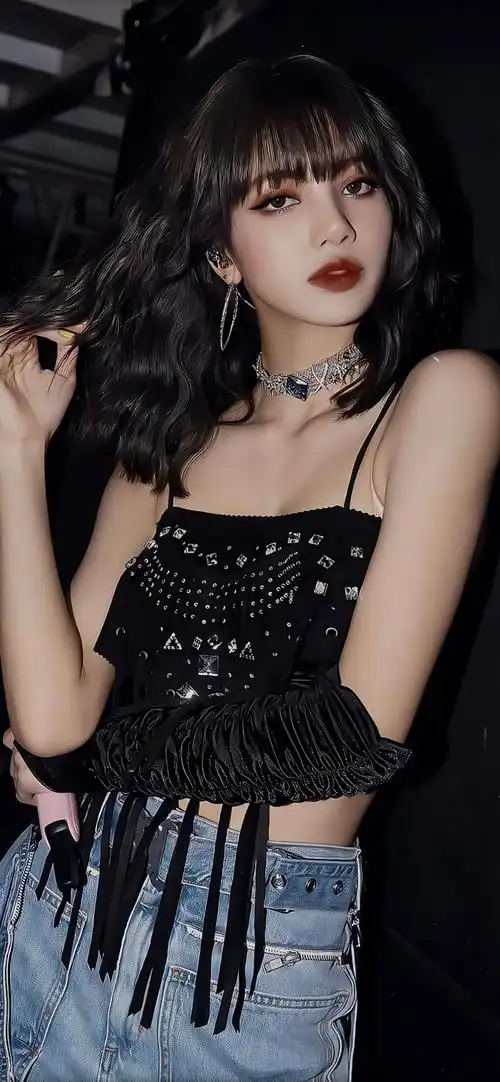 心心念很久的lisa锁屏壁纸|壁纸_新浪新闻