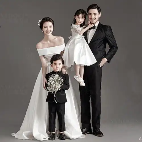 若照片不能很明确突出主题的话,则很难拍出唯美的全家福