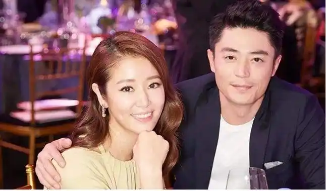 太尴尬!当提到霍建华前任名字时,林心如下意识表情动作很微妙