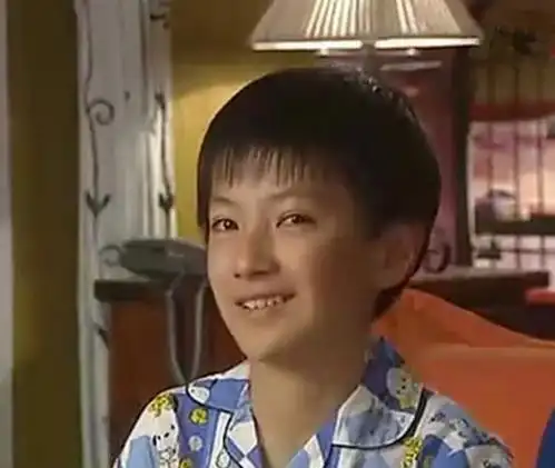 图李瑞杨洋竟撞脸快乐星球中的假小子竟然已婚了