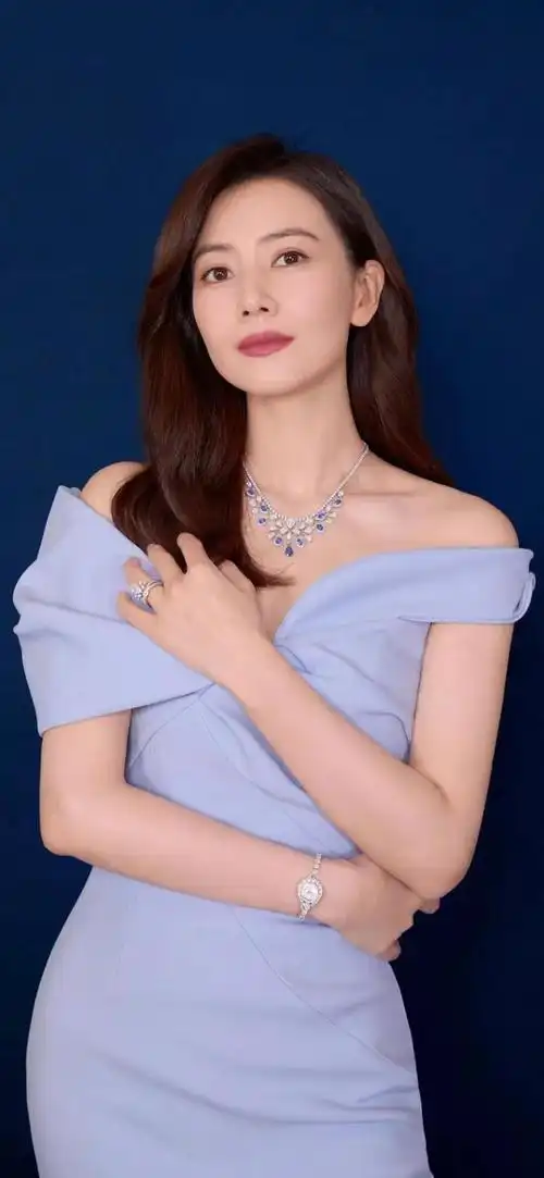 人间美图高圆圆