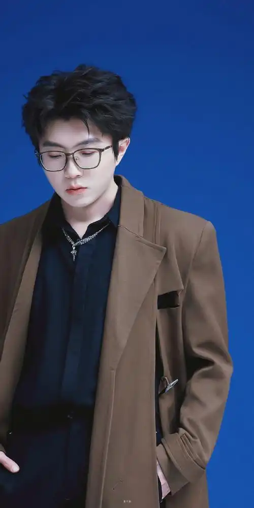 毛不易 调修壁纸