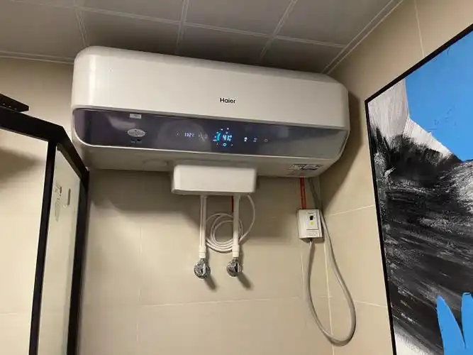 海尔(haier)水量超50升电热水器扁桶双胆 智能恒温防烫 3300w速热