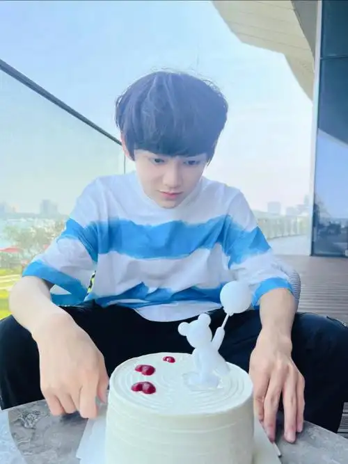 陈天润生日快乐