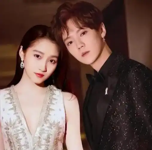 同框力破分手传闻,cp粉表示又磕到了|乐器|林允儿|娱乐圈|cp粉_网易