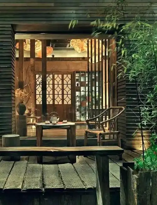 小院情结寻一处庭院与你白头偕老