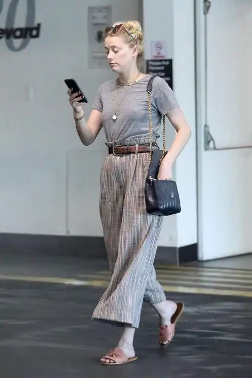 演员amber heard(艾梅柏·希尔德)狗仔街拍图 2018-2021