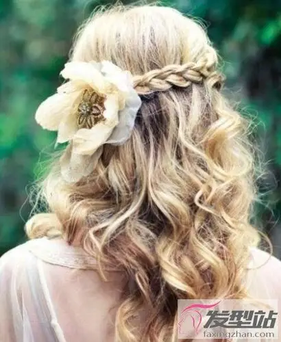 波西米亚风编发发型简单编法打造唯美风