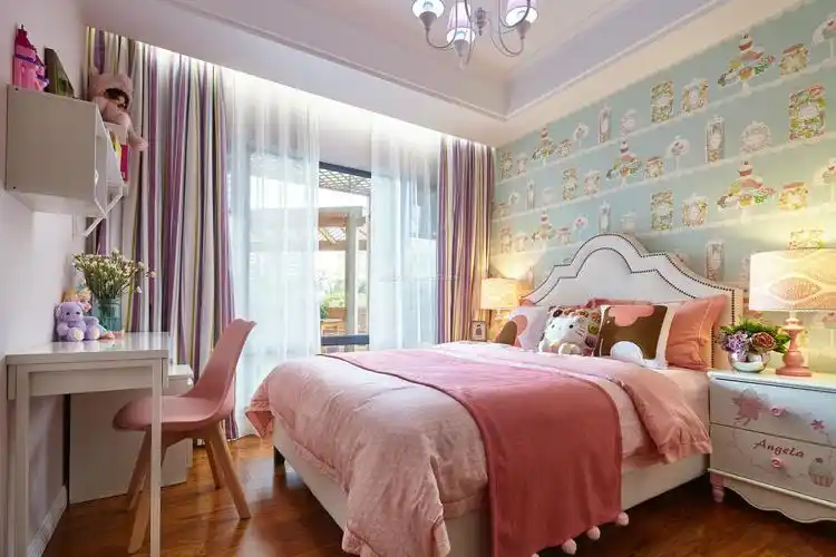 2022初中女生卧室壁纸背景墙装饰图片