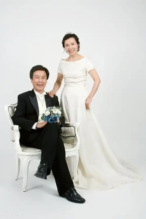 六十二岁后妈夫妻十年女儿才是老公心中的宝我不过是根草