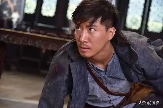 【安志杰个人资料】《新警察故事》里开头成炮灰的9个警员,原来个个都