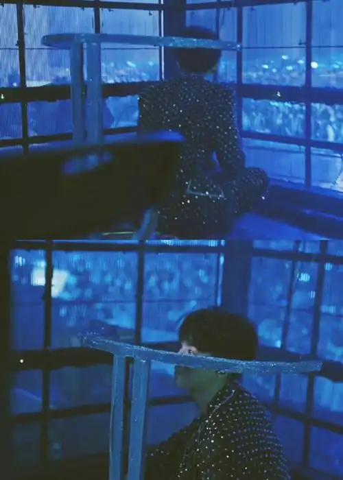 王俊凯超话五年前今日一字头最后一场的生日会[此刻之外]值得被永久