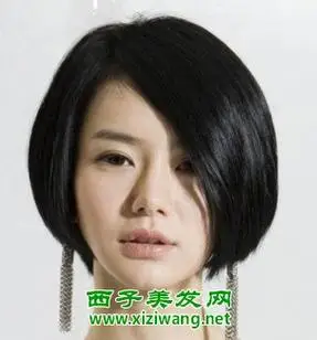 2020沙宣头发型图片 超可爱黑色沙宣短发