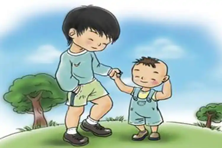 二胎时代的来临,让很多家庭里又多了一个可爱的小宝宝,家里一大一小两