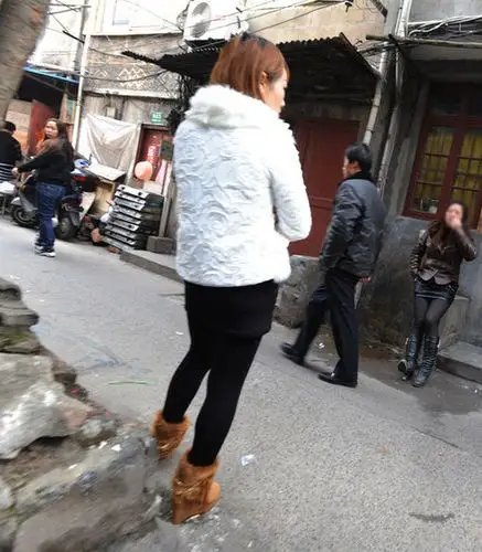 上海虹镇老街里的性工作者.上海虹镇老街里的性工作者.