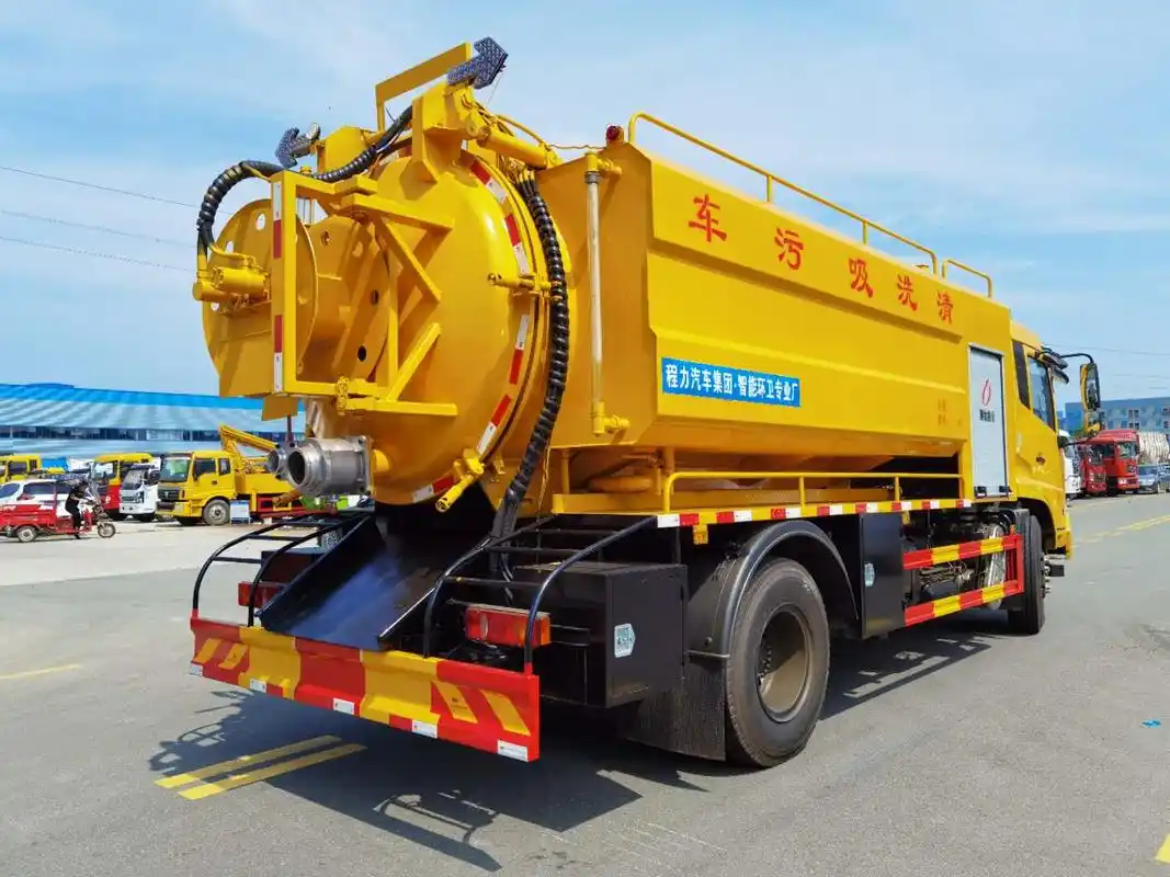 12方天锦清洗吸污车