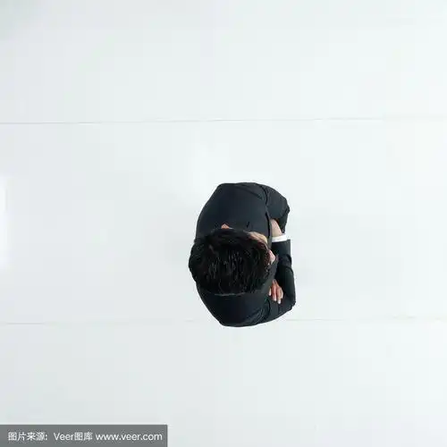 全身/一人/一人/俯视/鸟瞰图成年英俊的人黑发/短发中国人/东亚民族