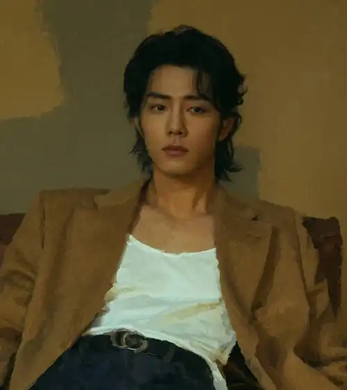 肖战执扇##肖战工作室放饭了