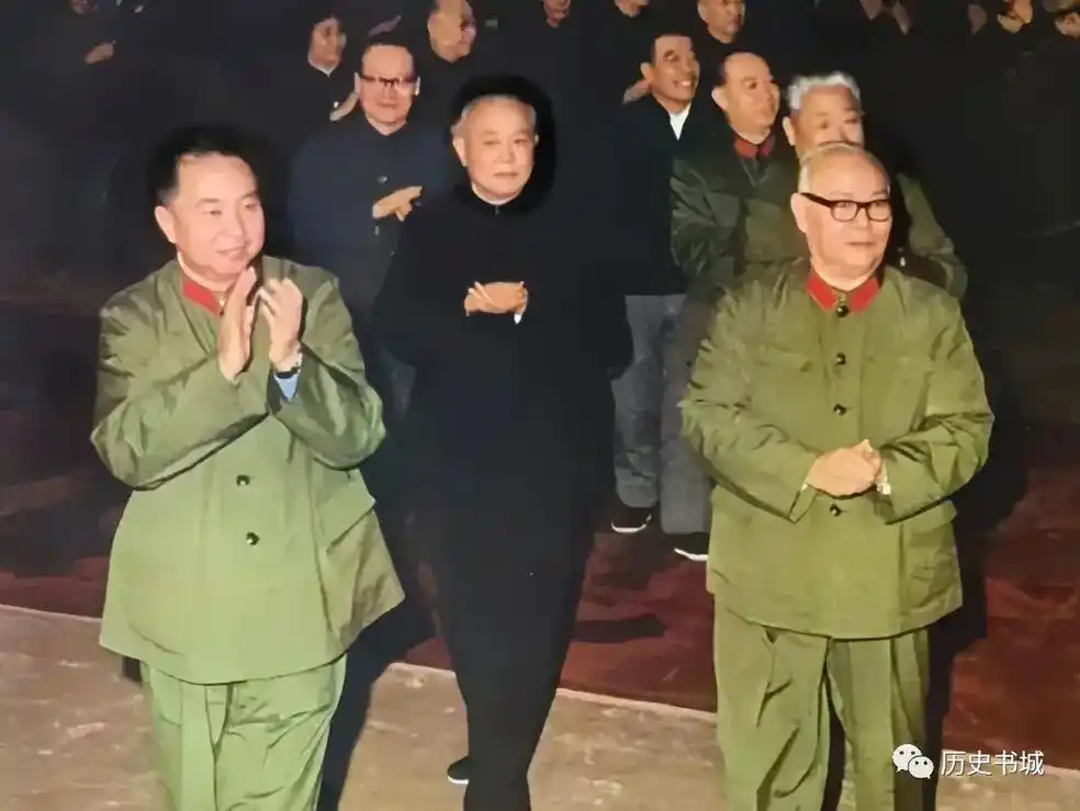 珍贵历史影像 #老照片里的旧时光 - 抖音