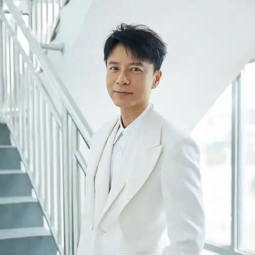 李克勤个人资料介绍-三米影视