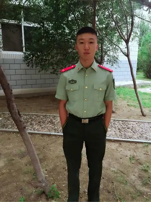 求职帮计划#从军两年,2016年退伍,服役于武警部队,军事素质相对同年