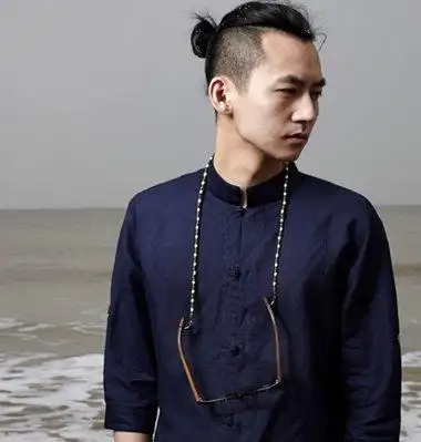 扎辫子的女生,然而在2017年就要打破你所熟知的事情了,男生扎辫子发型