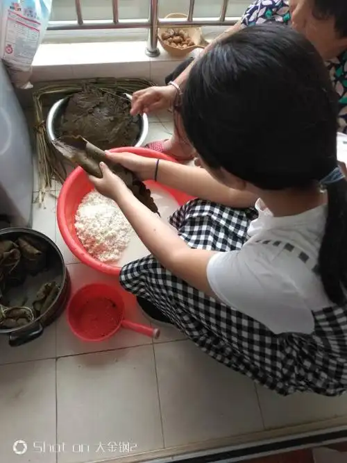 端午节,包粽子!
