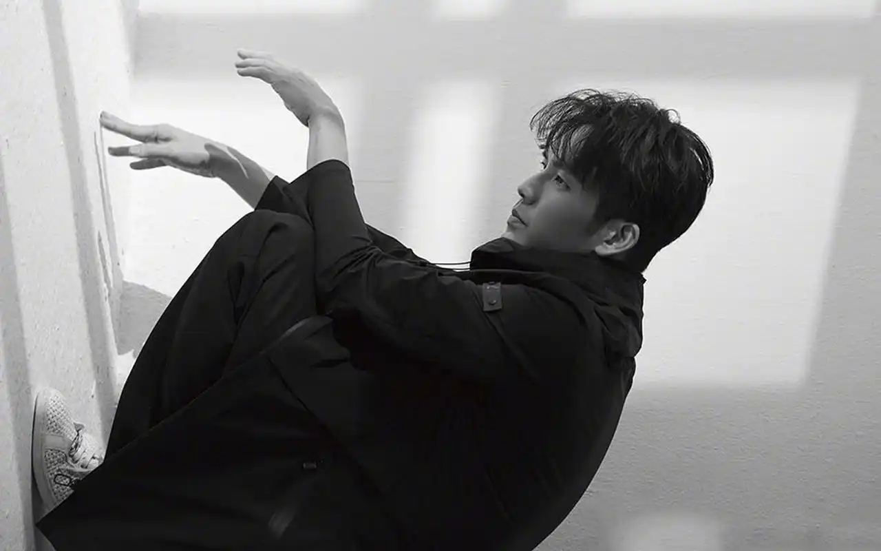 钟汉良帅气写真图片高清电脑壁纸