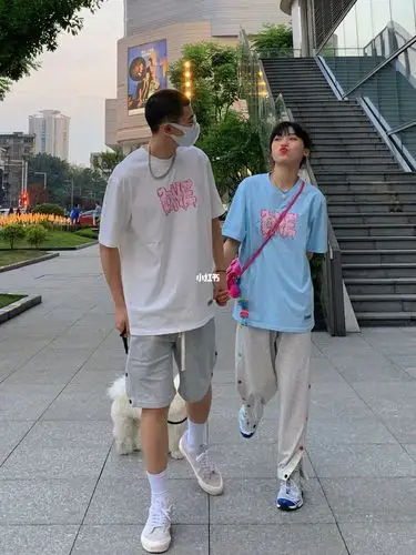 (158/175情侣穿搭_情侣穿搭_t恤_男朋友_夏天去哪玩_平价_男装_牛仔裤