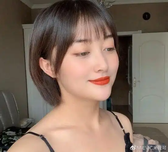 真正不烫不染不用打理也很好看的发型谁剪谁好看