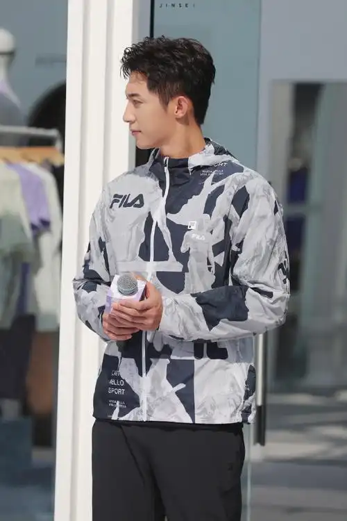 黄景瑜fila时尚运动代言人