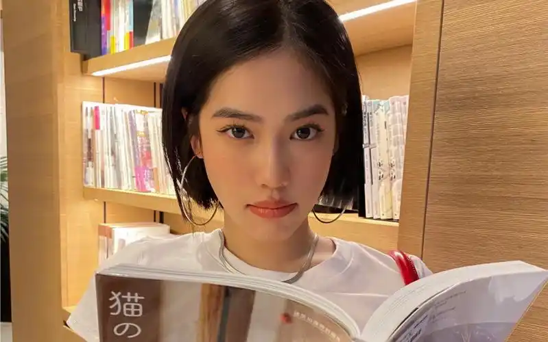 2022最好听抖音最火欧美英文歌曲anybody