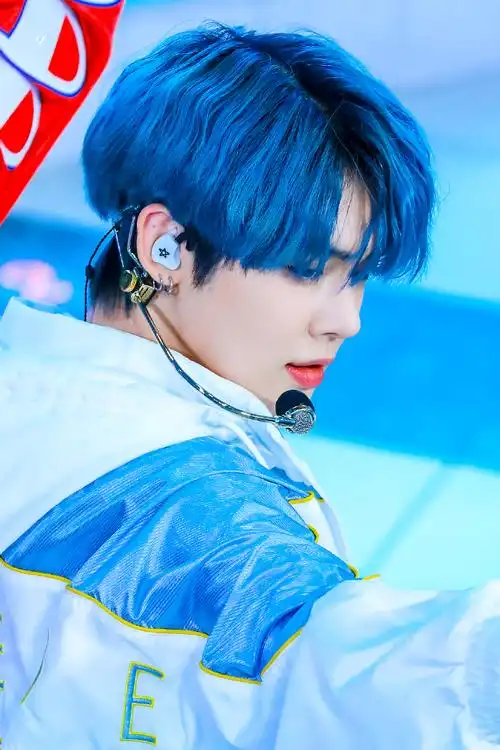 崔然竣的旧梦收藏馆#96#崔然竣蓝发#【200123