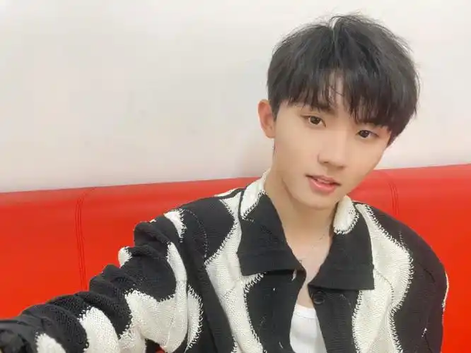 我靠!自拍!#马嘉祺声生不息宝岛季