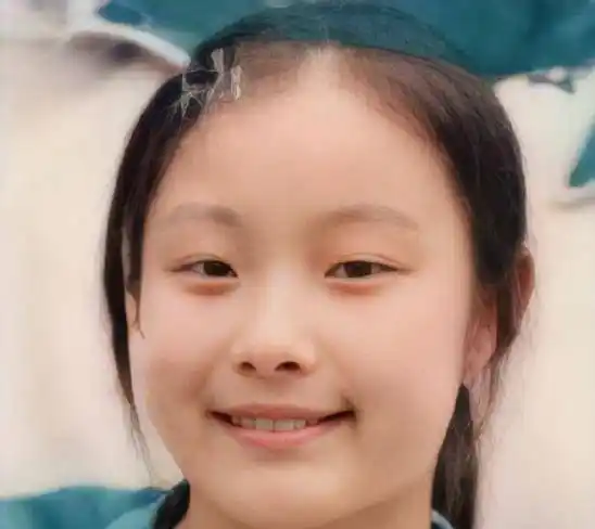 原创倪妮初中毕业照曝光修复照片前后差距不止一点眼睛小到认不出