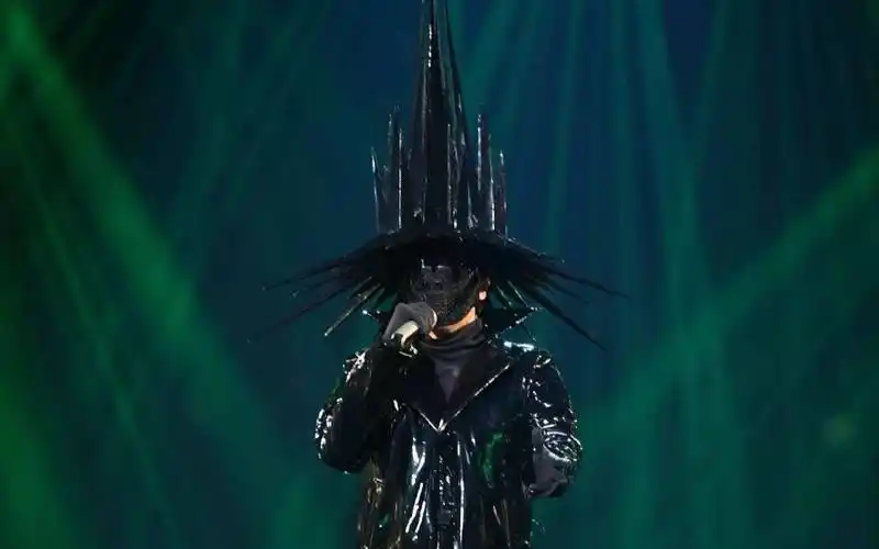 【薛之谦】蒙面唱将猜猜猜 官博预告_哔哩哔哩 (゜-゜)つロ 干杯