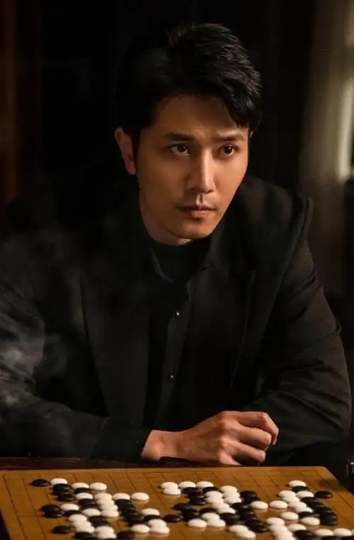 彭冠英蔡文静二搭新剧!《阳光之下》剧组重聚,网友:同样的配方