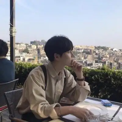 2019最火微信头像男成熟孤独 愿你一生平安喜乐悲叹无我