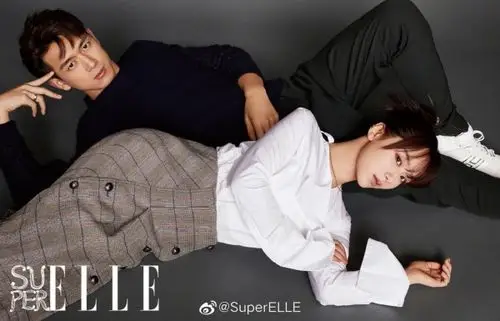 甜!杨紫李现合体上封面 童颜夫妇戏里甜到戏外