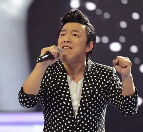 图黄渤好声音现场惊喜亮相献唱爱与愁获盛赞