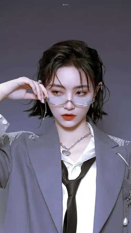 许佳琪 cr.鹿时旧 - 堆糖,美图壁纸兴趣社区