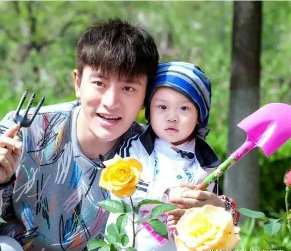 李小璐作妖记:和贾乃亮离婚又想复合?贪心的人什么都得不到