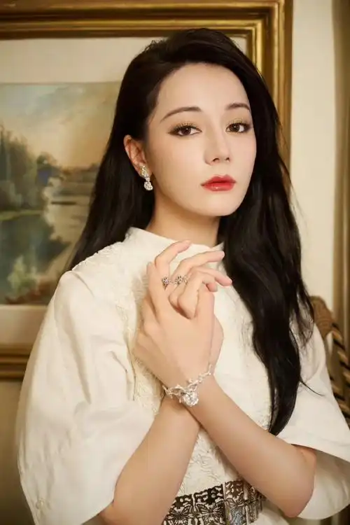 迪丽热巴