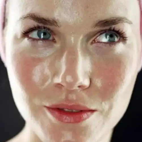 皮肤干燥怎么补水最快皮肤干燥别只知道敷面膜