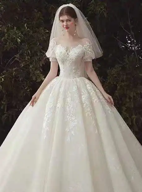 真爱是否已经出现在你的身边选择一件好看的婚纱测试一下吧