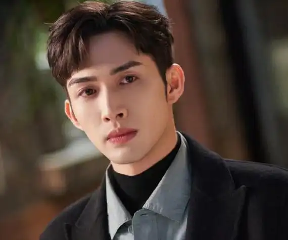从《司藤》到《三分野》,张彬彬太适合偶像剧了,而且是百搭男神